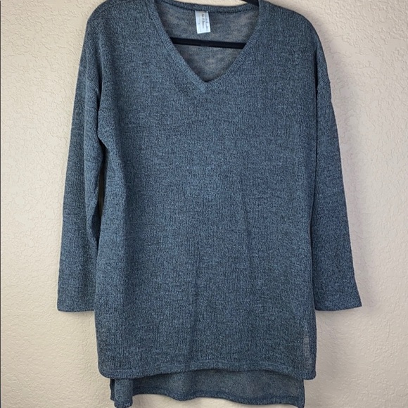 now & forevert thin gray oversize sweater • sz sm - Picture 1 of 6